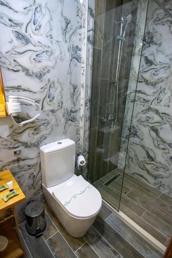 Te Kalaja Rooms Gjirokastër Esterno foto