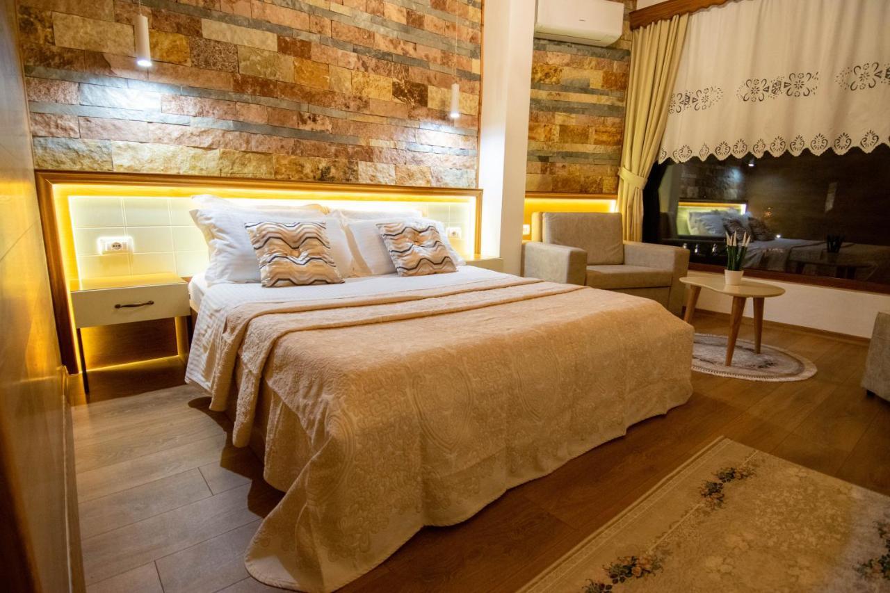 Te Kalaja Rooms Gjirokastër Esterno foto