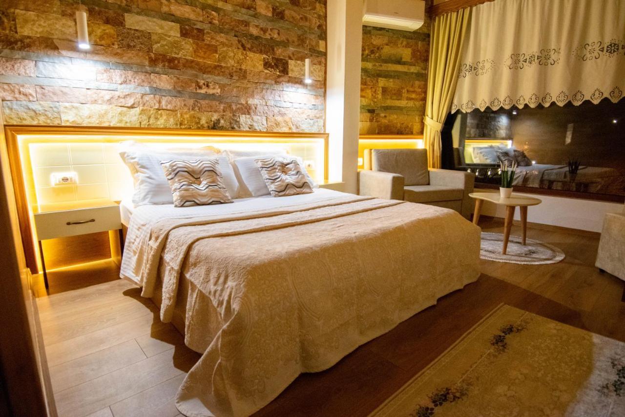 Te Kalaja Rooms Gjirokastër Esterno foto