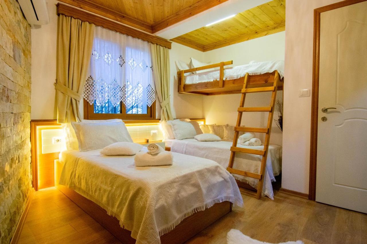 Te Kalaja Rooms Gjirokastër Esterno foto