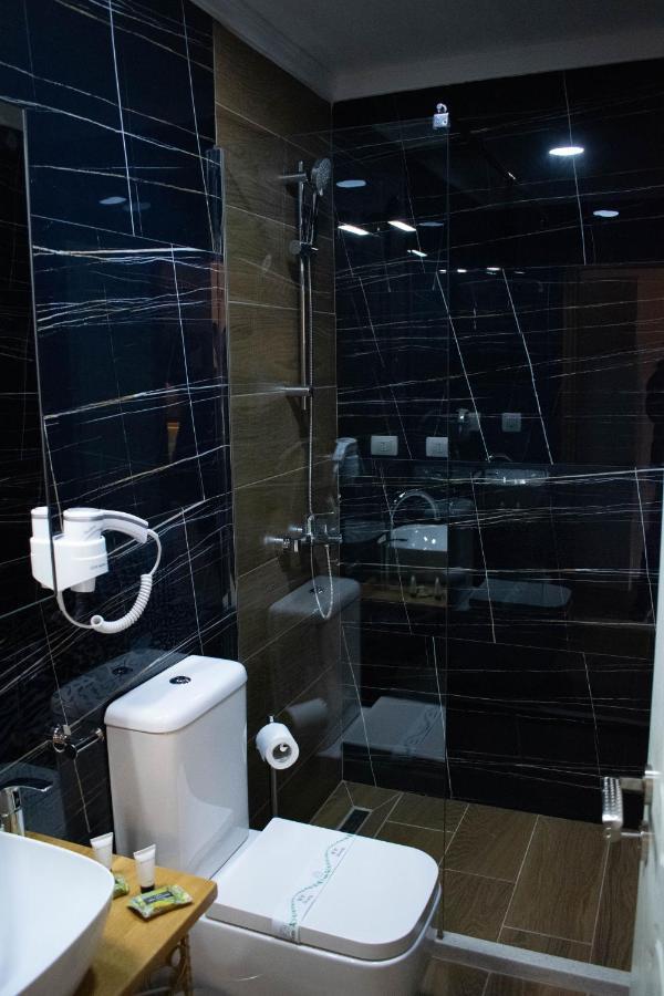 Te Kalaja Rooms Gjirokastër Esterno foto