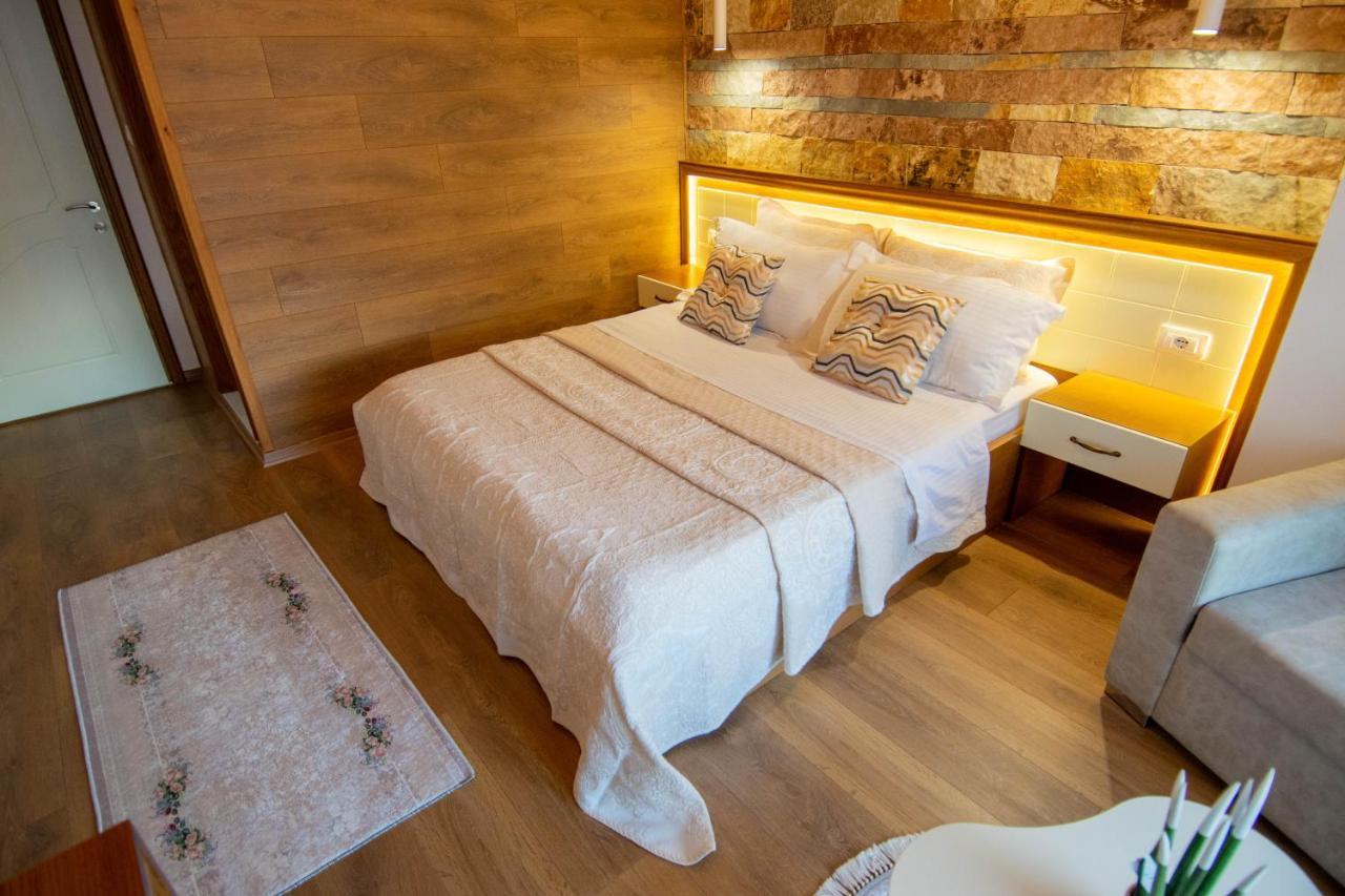 Te Kalaja Rooms Gjirokastër Esterno foto